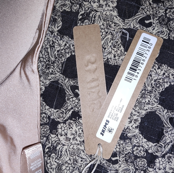 NWT Skims Wireless Form Push-up Plunge Bra - 32G (DDDD) Mica FITS LIKE 32DD/DDD - Picture 4 of 4